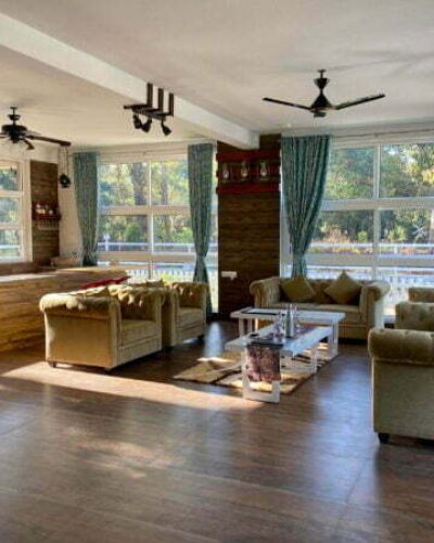 luxury pool villa in coorg