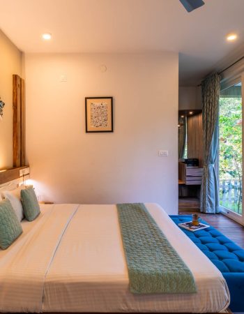Nysa-Estate-5-bhk-luxury-villa-in-coorg-with-private-pool-and-spacious-rooms-bedroom-sideview